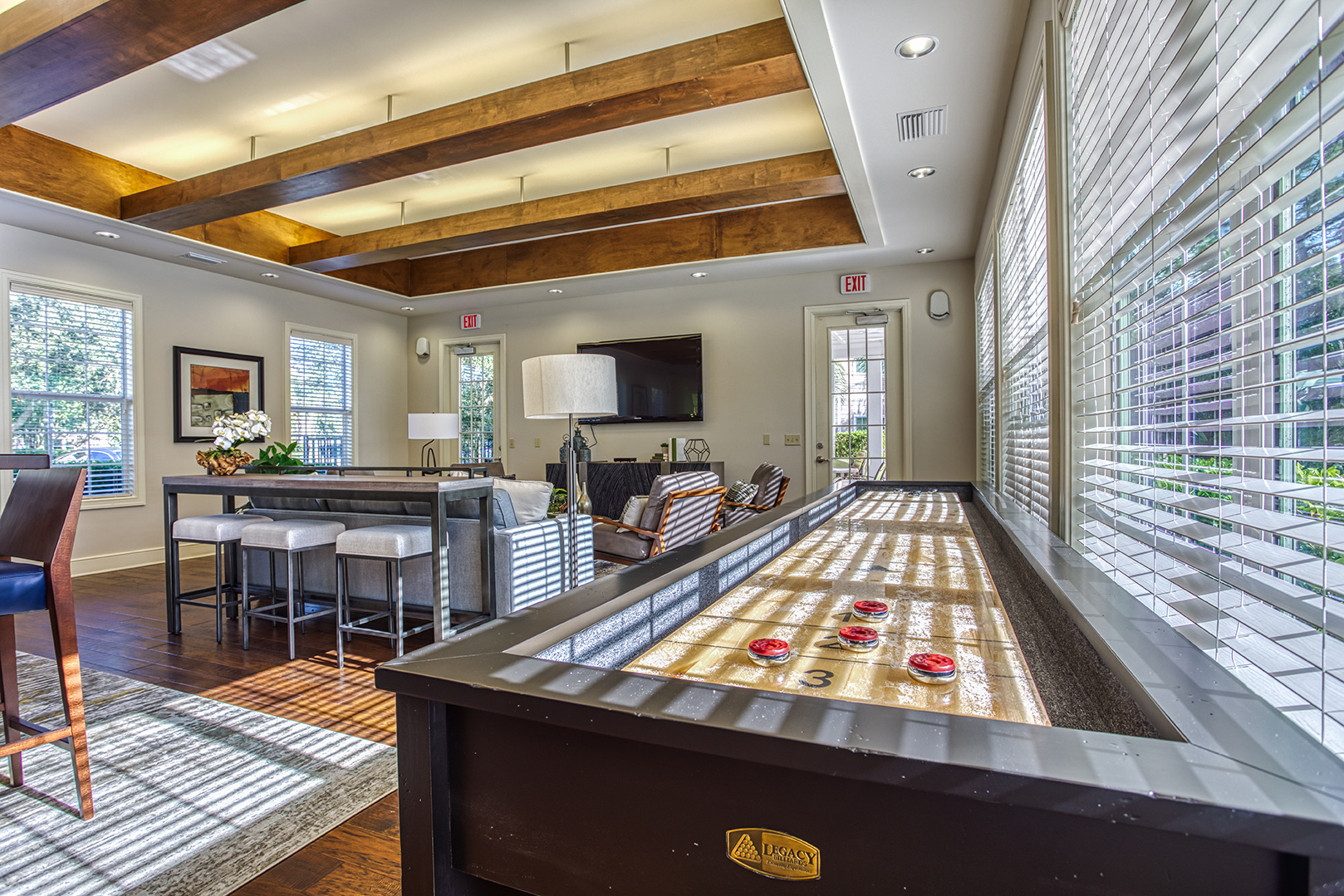 The Links at Pebble Creek_Clubhouse Interior Closeup in Lounge_1618x1080